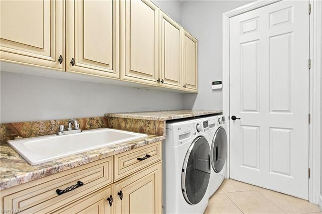 5120 Post Oak LN, Naples, FL 34105