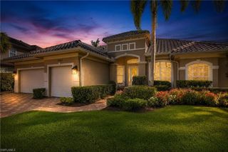5120 Post Oak LN, Naples, FL 34105