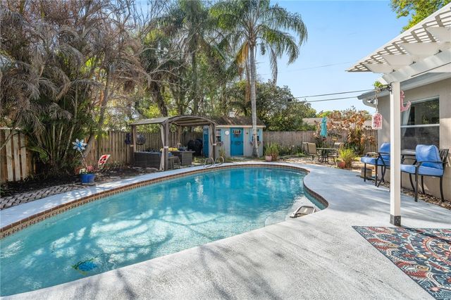 1875 31st Avenue, Vero Beach, FL 32960