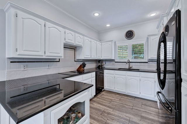 259 Winding Hollow Lane, Coppell, TX 75019