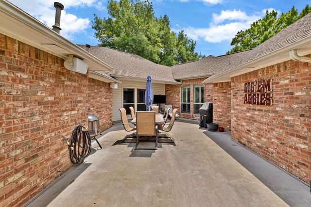 259 Winding Hollow Lane, Coppell, TX 75019