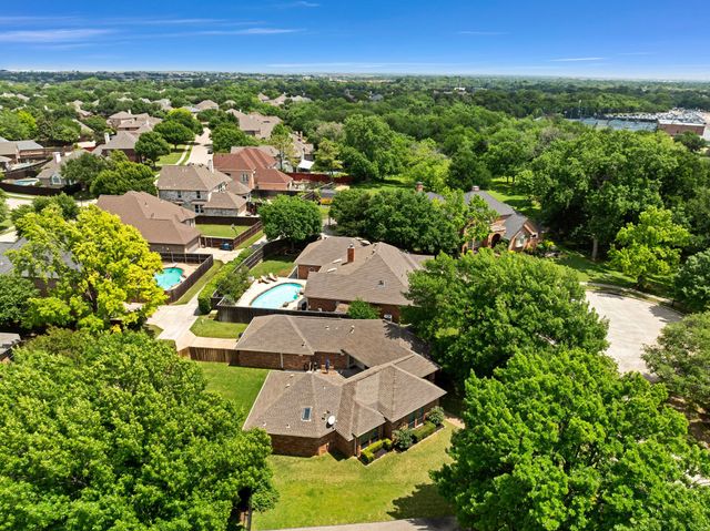 259 Winding Hollow Lane, Coppell, TX 75019