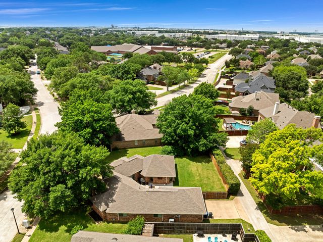 259 Winding Hollow Lane, Coppell, TX 75019