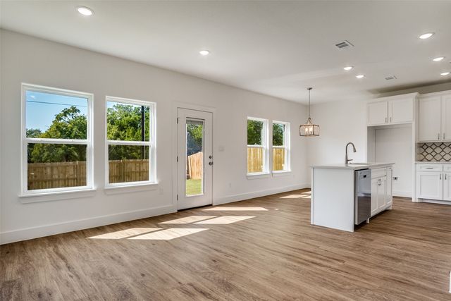 5912 Tin Top Highway, Granbury, TX 76048