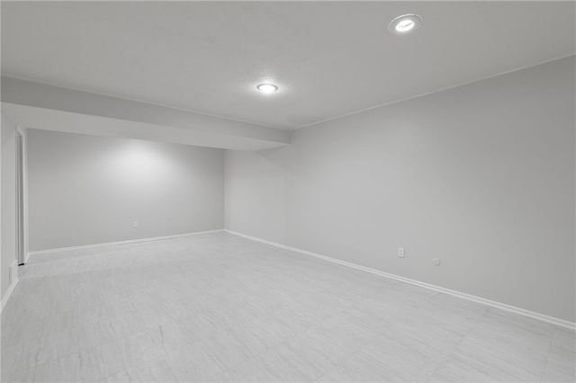 5743 N London Avenue, Kansas City, MO 64151