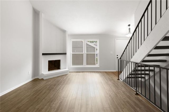 5743 N London Avenue, Kansas City, MO 64151