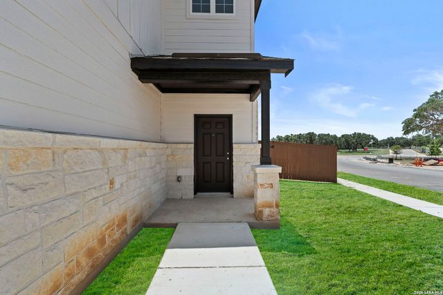 304 JERSEY LN, Boerne, TX 78006