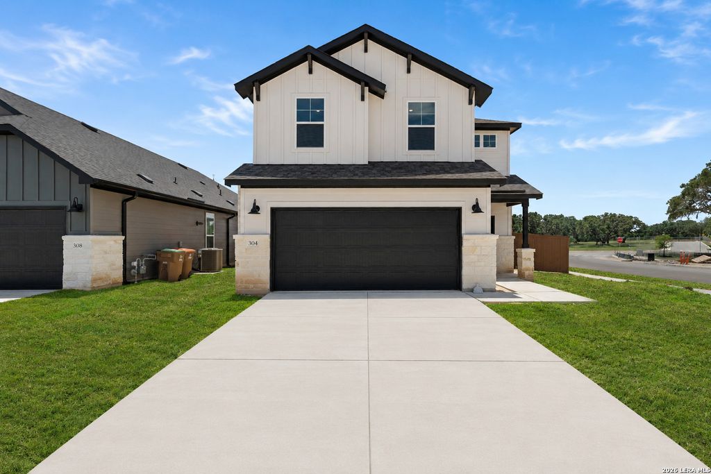 304 JERSEY LN, Boerne, TX 78006