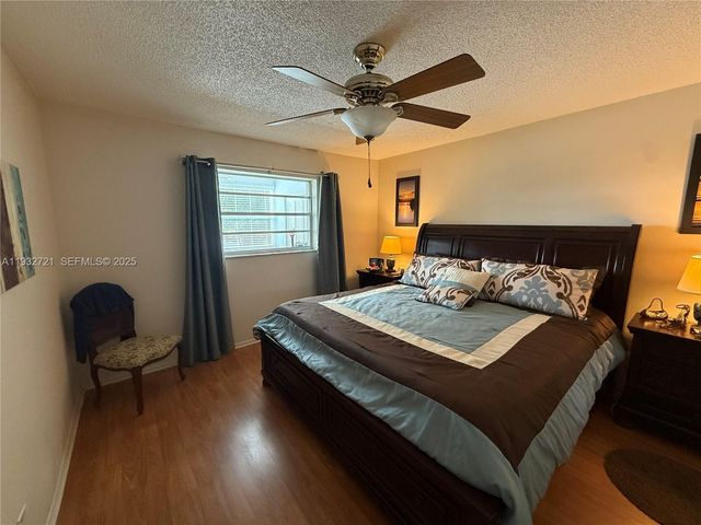4270 NW 40th St 109, Lauderdale Lakes, FL 33319