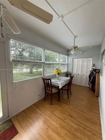 4270 NW 40th St 109, Lauderdale Lakes, FL 33319