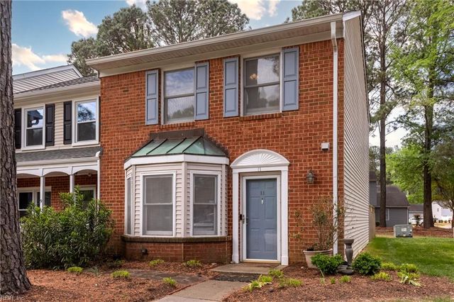 11 Corwin CIR, Hampton, VA 23666