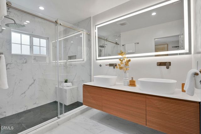 3136 Frances Avenue, La Crescenta, CA 91214