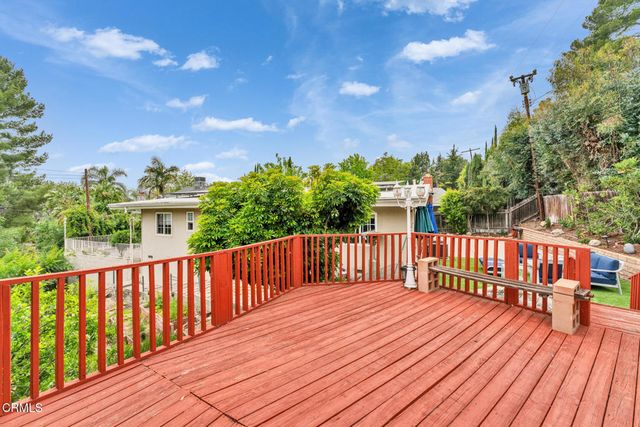 3136 Frances Avenue, La Crescenta, CA 91214