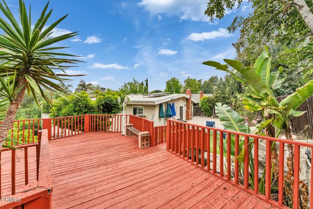 3136 Frances Avenue, La Crescenta, CA 91214
