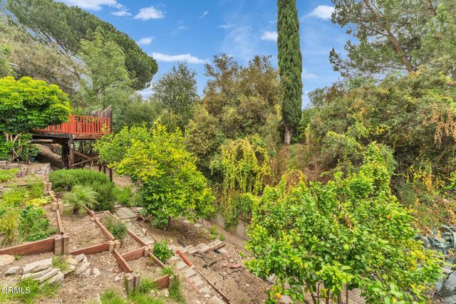 3136 Frances Avenue, La Crescenta, CA 91214