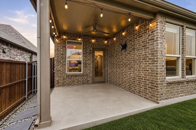 9409 Leisure Pace Lane, Little Elm, TX 75068
