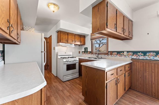 756 Imperial Road, Valparaiso, IN 46385