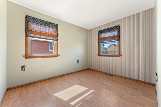 756 Imperial Road, Valparaiso, IN 46385