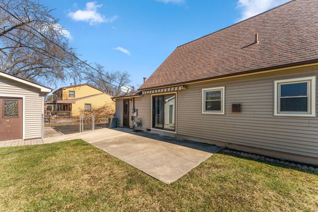 756 Imperial Road, Valparaiso, IN 46385