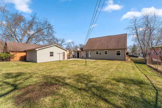 756 Imperial Road, Valparaiso, IN 46385