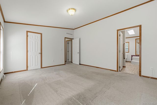 1 Palm Circle, Poughkeepsie, NY 12603