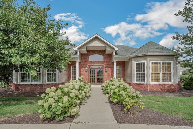 1 Palm Circle, Poughkeepsie, NY 12603