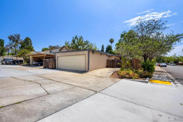 10756 Cariuto Court, San Diego, CA 92124