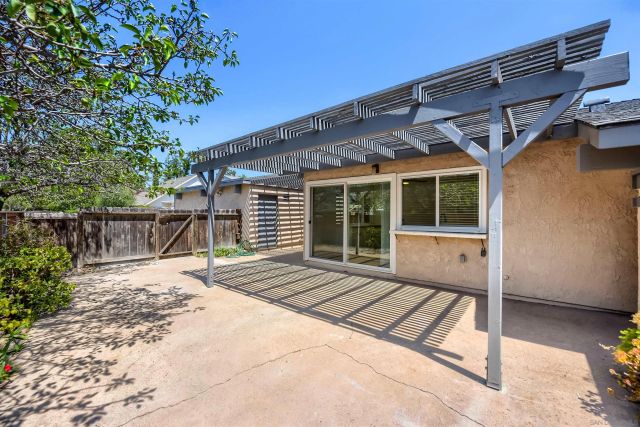 10756 Cariuto Court, San Diego, CA 92124