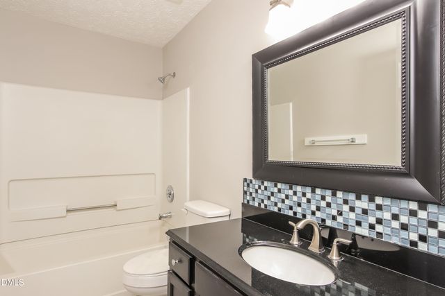 3709 Phillips W Way, Durham, NC 27713