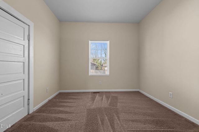 624 Delaware Avenue, Burlington, NC 27217