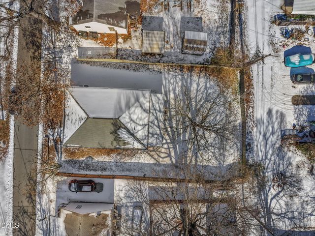 624 Delaware Avenue, Burlington, NC 27217