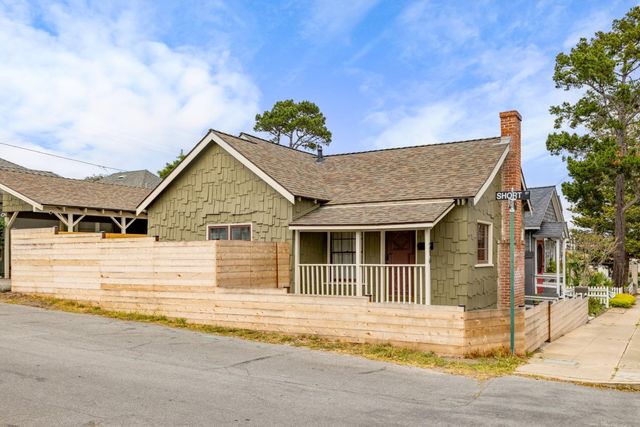 216 Park Street, Pacific Grove, CA 93950