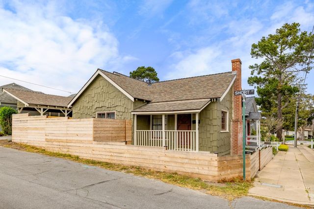 216 Park Street, Pacific Grove, CA 93950