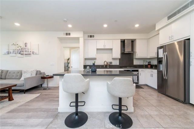 2342 Nolita, Irvine, CA 92612
