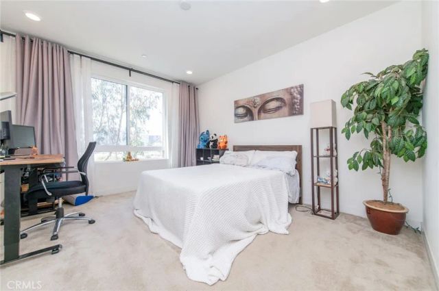 2342 Nolita, Irvine, CA 92612