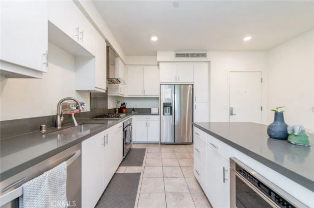 2342 Nolita, Irvine, CA 92612