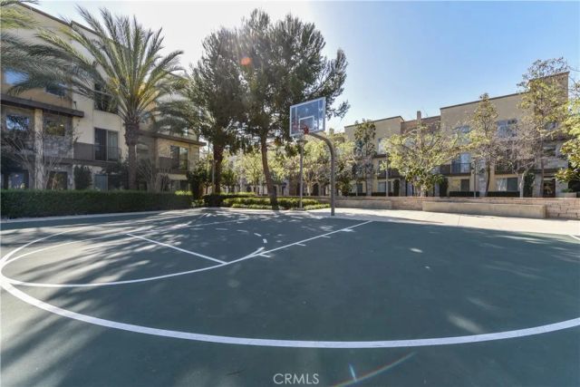 2342 Nolita, Irvine, CA 92612