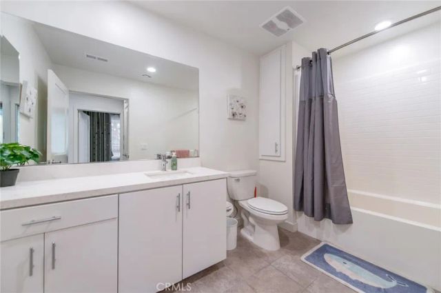 2342 Nolita, Irvine, CA 92612