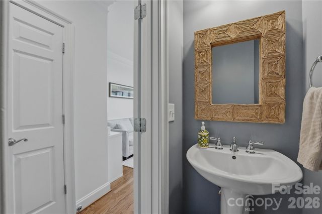 1234 Ivey Drive, Charlotte, NC 28205