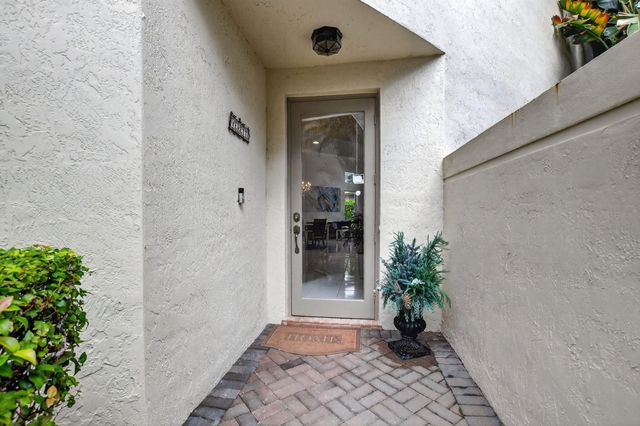 2565 NW 52nd Street, Boca Raton, FL 33496