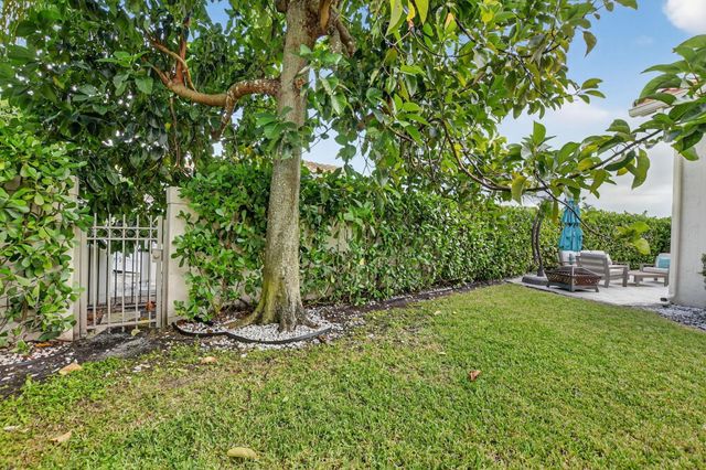 2565 NW 52nd Street, Boca Raton, FL 33496