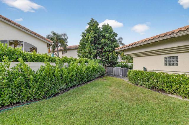 2565 NW 52nd Street, Boca Raton, FL 33496