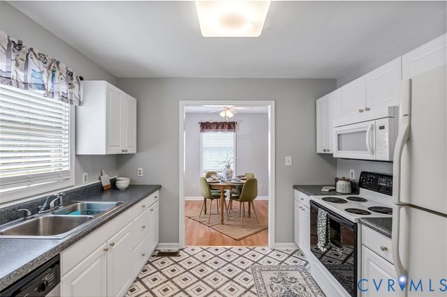 2401 Grant St, Hopewell, VA 23860