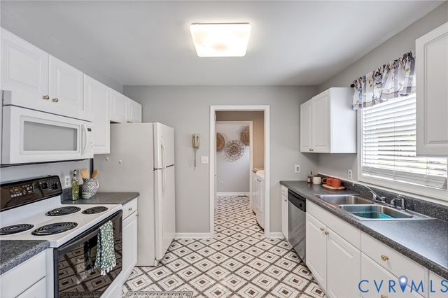 2401 Grant St, Hopewell, VA 23860