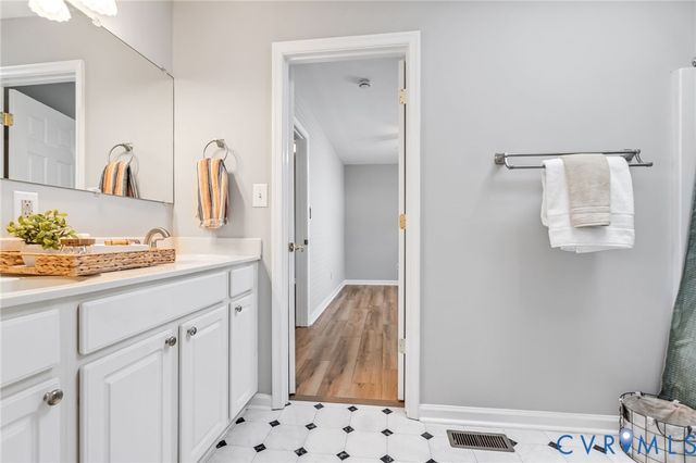 2401 Grant St, Hopewell, VA 23860