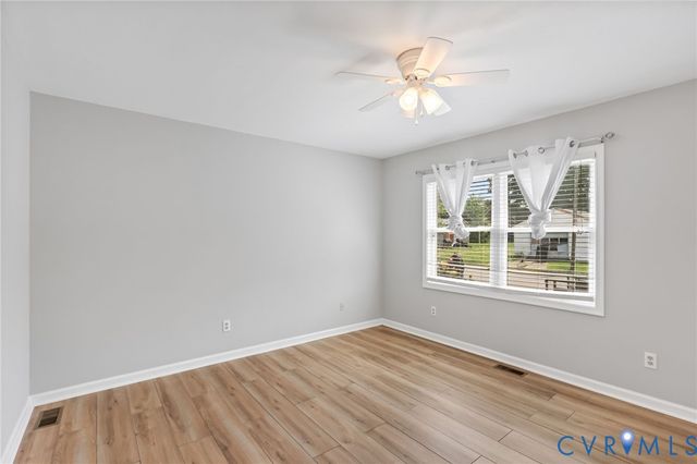 2401 Grant St, Hopewell, VA 23860