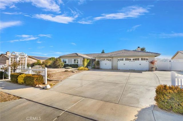 20365 Hohokam, Apple Valley, CA 92308
