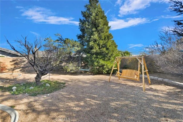 20365 Hohokam, Apple Valley, CA 92308