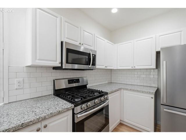 3713 Se 182ND Ave, Vancouver, WA 98683