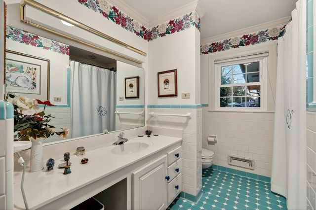 200 Westwood 4th Ave, Mcminnville, TN 37110